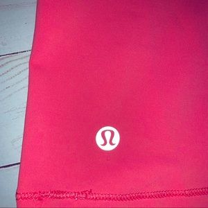 Lululemon • tank top 🌸• SZ 6